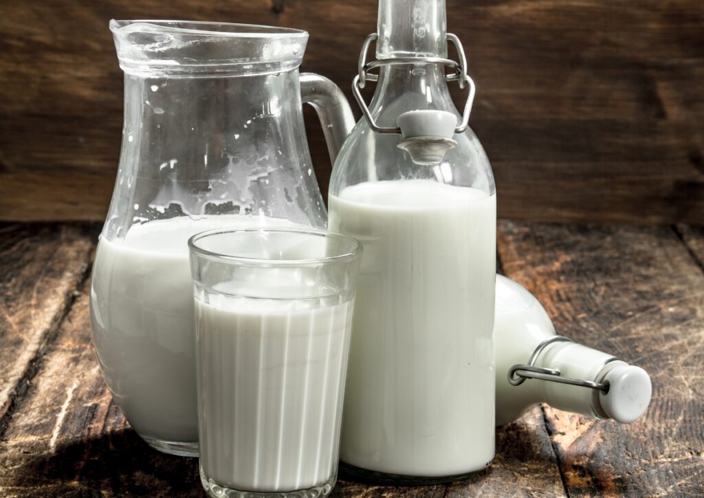 raw buffalo milk in pcmc